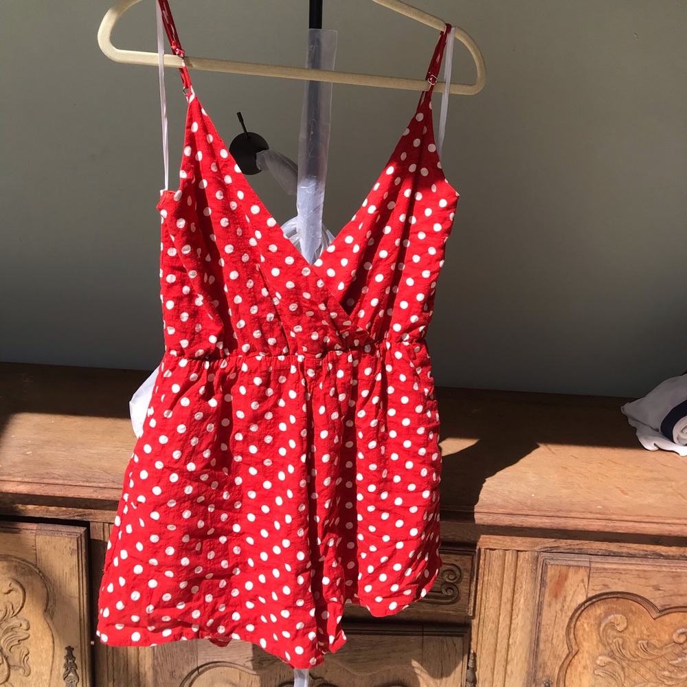 NBH ref&white polka dot romper